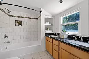 1221 Campbell, Oakland, CA 94607 - Photo 11