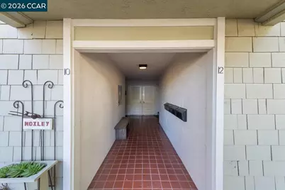 2100 Skycrest Dr #12, Walnut Creek, CA 94595 - Photo 13