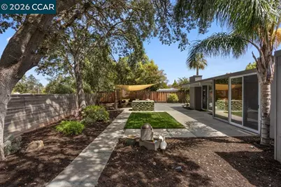 160 Los Cerros Ave, Walnut Creek, CA 94598 - Photo 25
