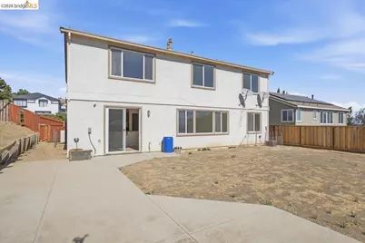 3915 Hummingbird Drive, Antioch, CA 94509 - Photo 31