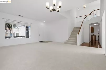 3915 Hummingbird Drive, Antioch, CA 94509 - Photo 9