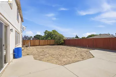 3915 Hummingbird Drive, Antioch, CA 94509 - Photo 33