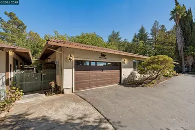 834 Carter Acres Ln, Martinez, CA 94553 - Photo 33