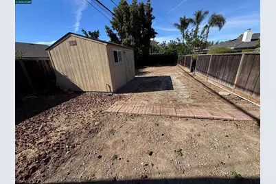 657 Clover Ave, San Jose, CA 95128 - Photo 39