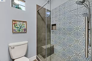 308 Arrowhead Way, Hayward, CA 94544 - Photo 31