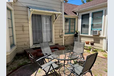 2305 San Jose Ave, Alameda, CA 94501 - Photo 41