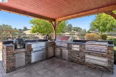 2402 Silver Oaks Ln, Pleasanton, CA 94566 - Photo 81