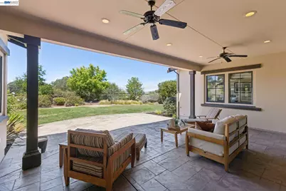 2402 Silver Oaks Ln, Pleasanton, CA 94566 - Photo 67