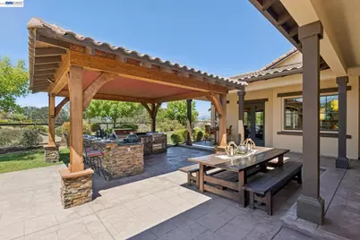 2402 Silver Oaks Ln, Pleasanton, CA 94566 - Photo 77