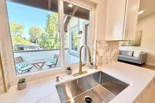 136 Hackamore Ln, Fremont, CA 94539 - Photo 5