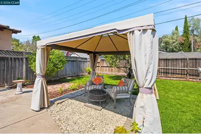 1455 McKendrie St, San Jose, CA 95126 - Photo 51
