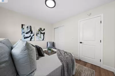 219 Omira Dr, San Jose, CA 95123 - Photo 17