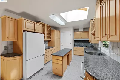 659 Peach St, Novato, CA 94945 - Photo 11