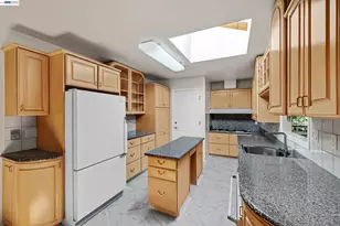 659 Peach St, Novato, CA 94945 - Photo 11