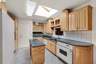 659 Peach St, Novato, CA 94945 - Photo 19