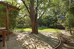 659 Peach St, Novato, CA 94945 - Photo 37