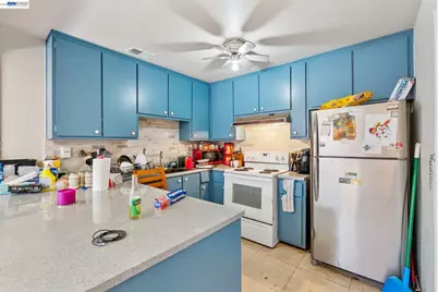 10997 Hirschfeld, Rancho Cordova, CA 95670 - Photo 3
