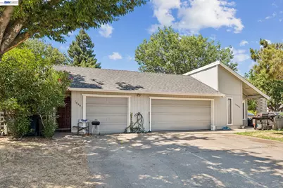 10997 Hirschfeld, Rancho Cordova, CA 95670 - Photo 1