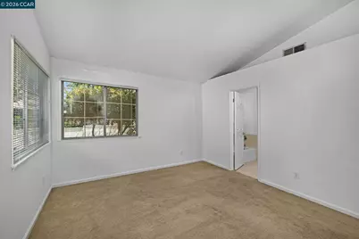320 Warmcastle Court, Martinez, CA 94553 - Photo 17