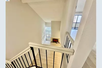 14009 Seagate Dr, San Leandro, CA 94577 - Photo 17