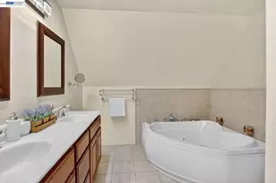 1328 25th St, Oakland, CA 94606 - Photo 19