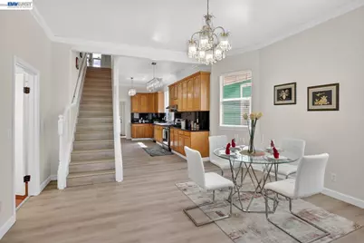 1328 25th St, Oakland, CA 94606 - Photo 7