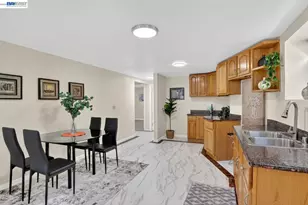 1328 25th St, Oakland, CA 94606 - Photo 21