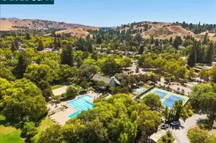8 Dunsmoor Ct, Danville, CA 94526 - Photo 69