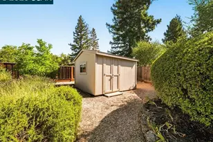 8 Dunsmoor Ct, Danville, CA 94526 - Photo 59