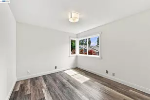2423 Blackpool Ln, San Leandro, CA 94577 - Photo 23