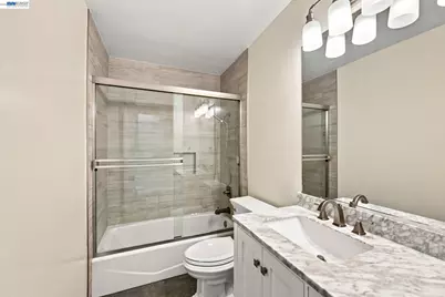 2423 Blackpool Ln, San Leandro, CA 94577 - Photo 29