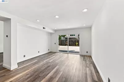 2423 Blackpool Ln, San Leandro, CA 94577 - Photo 11