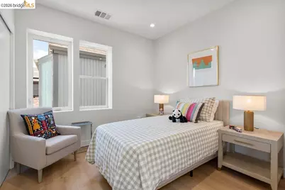 732 26th Street, Oakland, CA 94612 - Photo 29