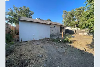 1321 9th St, Antioch, CA 94509 - Photo 23