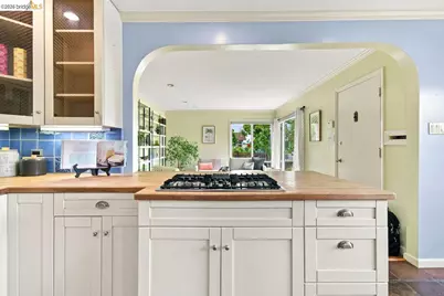 2400 McBryde Ave, Richmond, CA 94804 - Photo 9