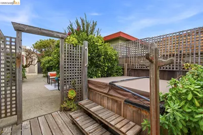 2400 McBryde Ave, Richmond, CA 94804 - Photo 25