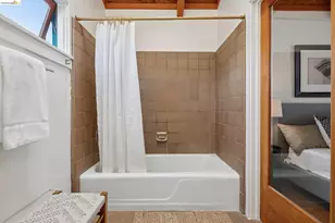 1170 Colusa Ave, Berkeley, CA 94707 - Photo 31