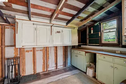 1170 Colusa Ave, Berkeley, CA 94707 - Photo 45