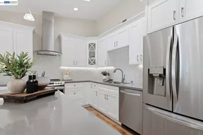 2641 Ptarmigan Dr #1, Walnut Creek, CA 94595 - Photo 5