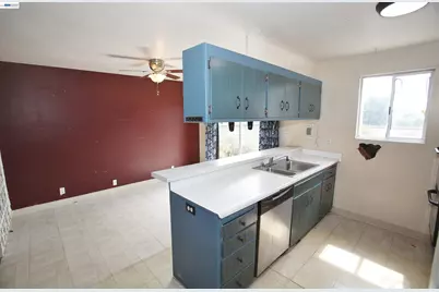 16165 Via Harriet, San Lorenzo, CA 94580 - Photo 15