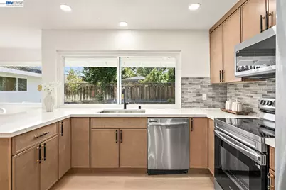1149 Geneva St, Livermore, CA 94550 - Photo 13