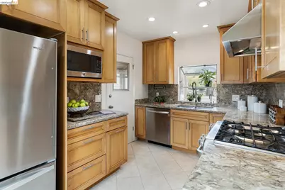 1620 Mendocino St, Richmond, CA 94804 - Photo 15