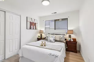 12 Madrid Ct, Novato, CA 94949 - Photo 23