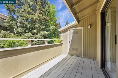 324 Eastgate Ln, Martinez, CA 94553 - Photo 29