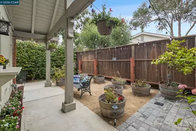 137 Brighton Rd, Alameda, CA 94502 - Photo 3