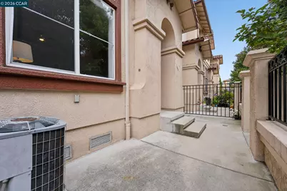 106 Santa Ines St, San Pablo, CA 94806 - Photo 7