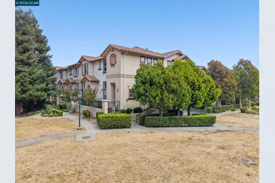 106 Santa Ines St, San Pablo, CA 94806 - Photo 3