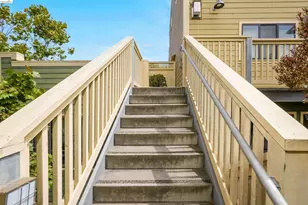 1555 32nd St, Oakland, CA 94608 - Photo 41