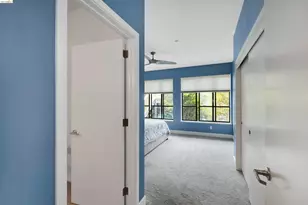1555 32nd St, Oakland, CA 94608 - Photo 27