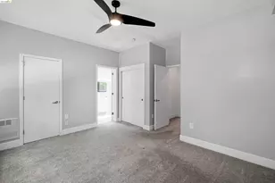1555 32nd St, Oakland, CA 94608 - Photo 37